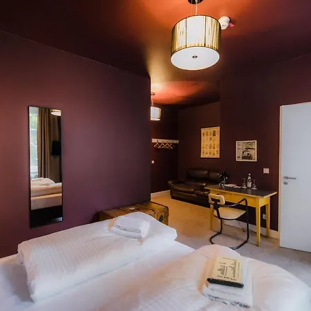 Luis Hotel