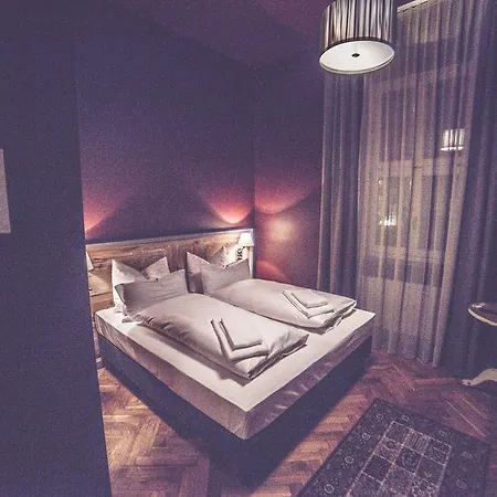Szálloda Luis 2*